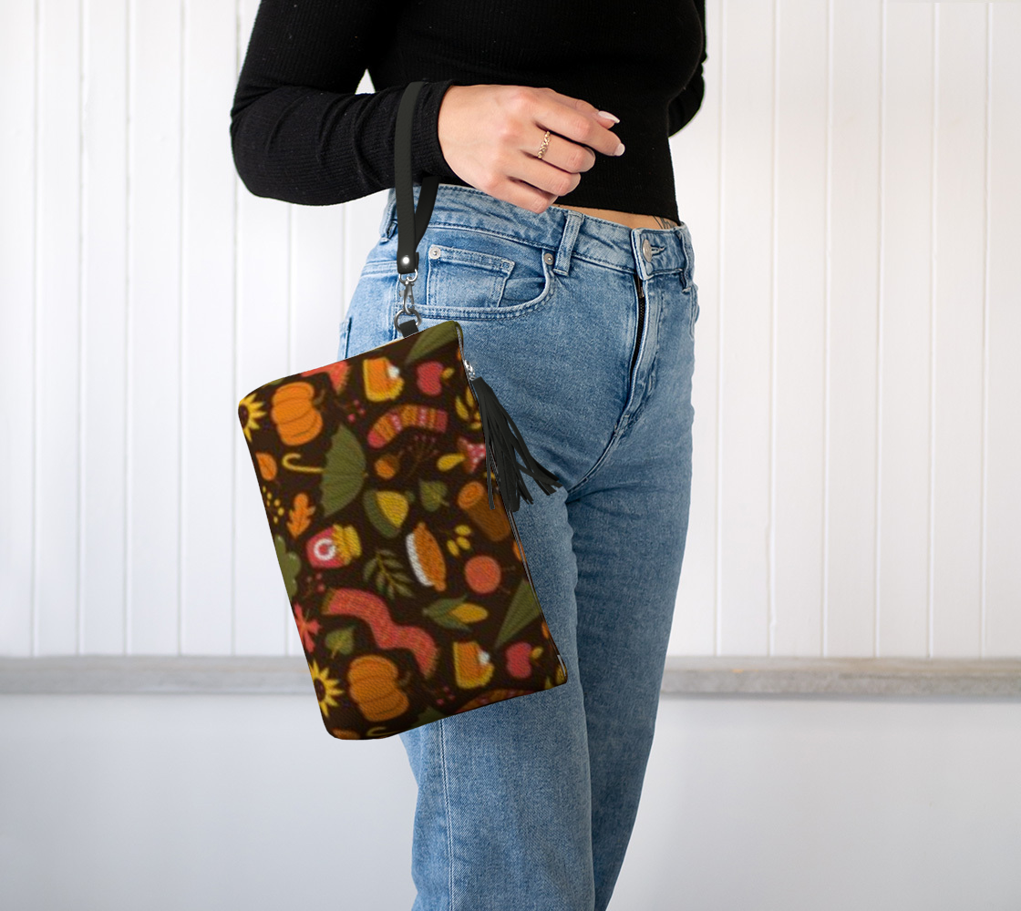 Fall Clutch